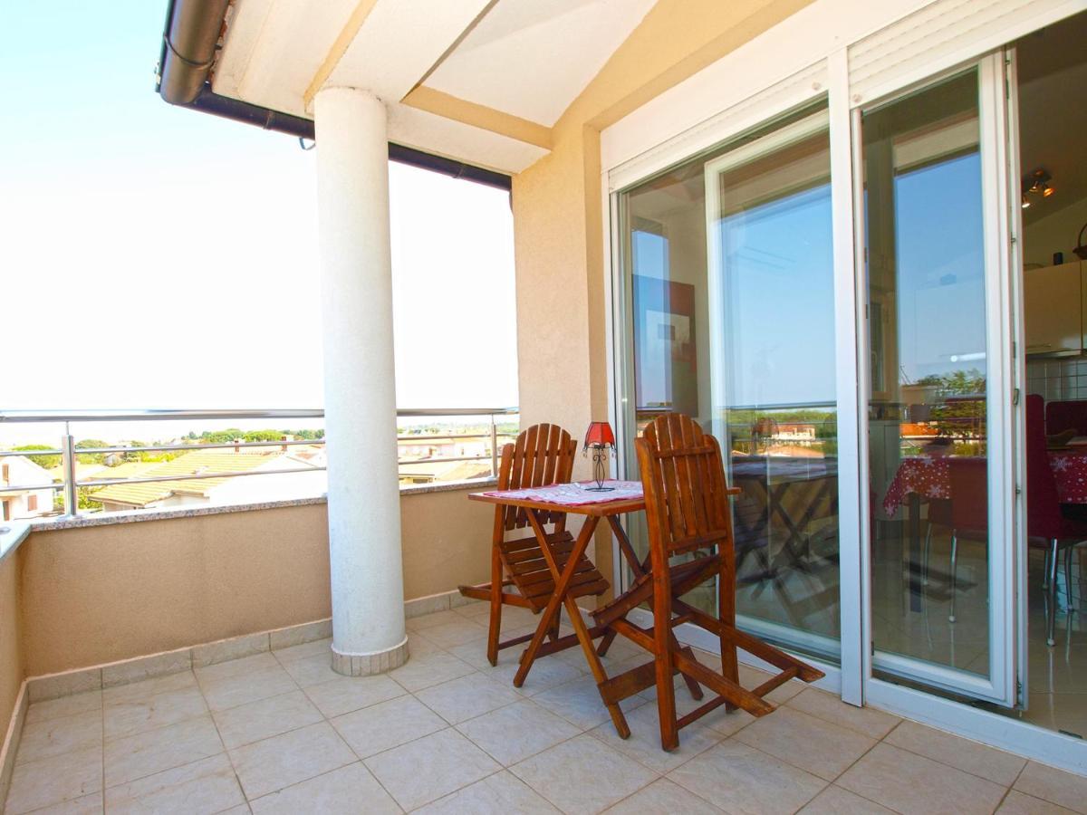 Apartments Majda 1932 Фажана Экстерьер фото